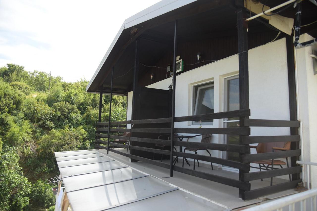 Apartments Villa Naumovi Dojran Esterno foto