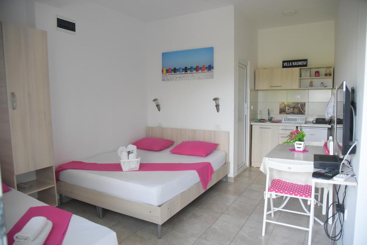 Apartments Villa Naumovi Dojran Esterno foto